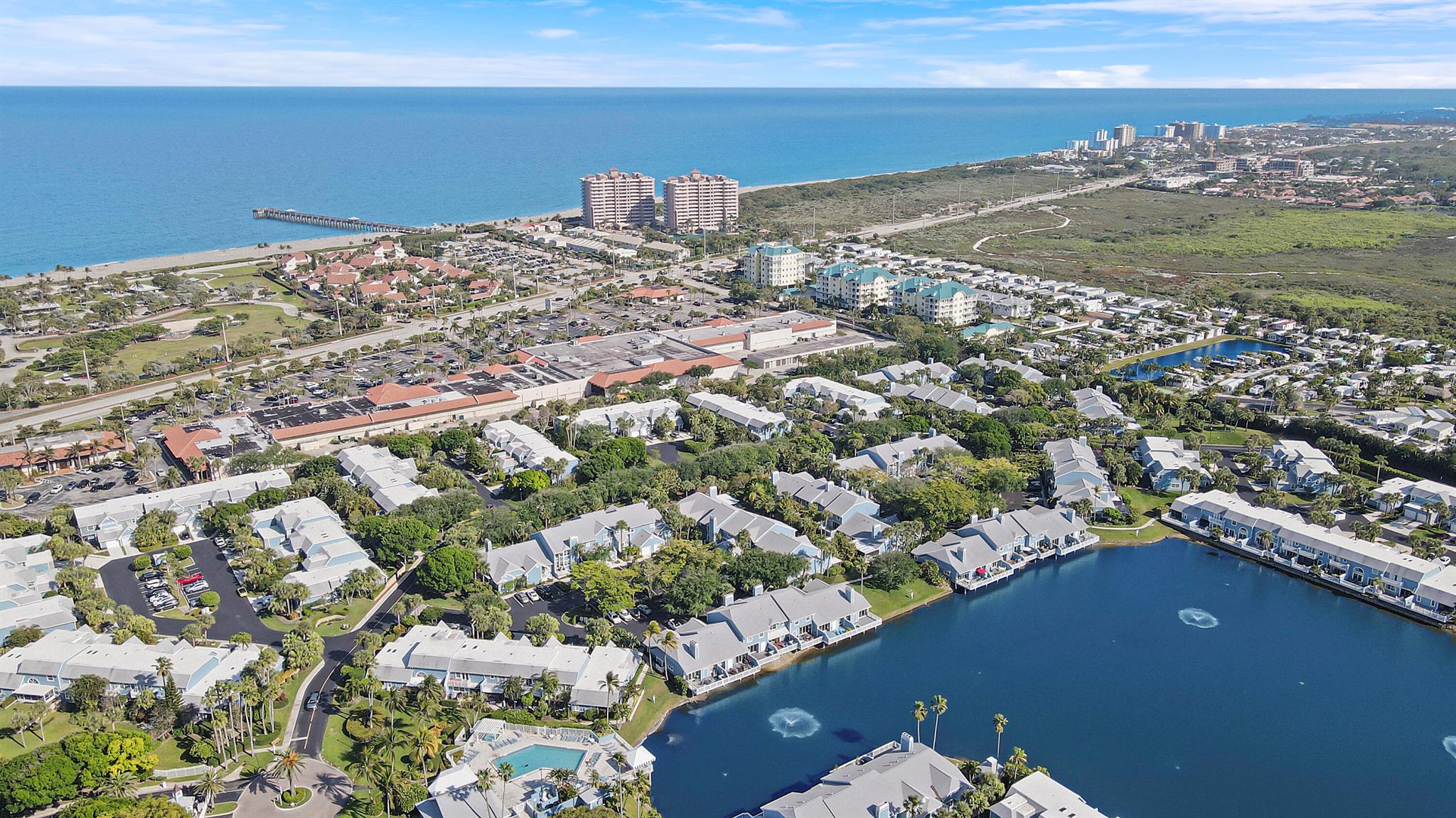 213 Ocean Dunes Cir Jupiter, FL 33477