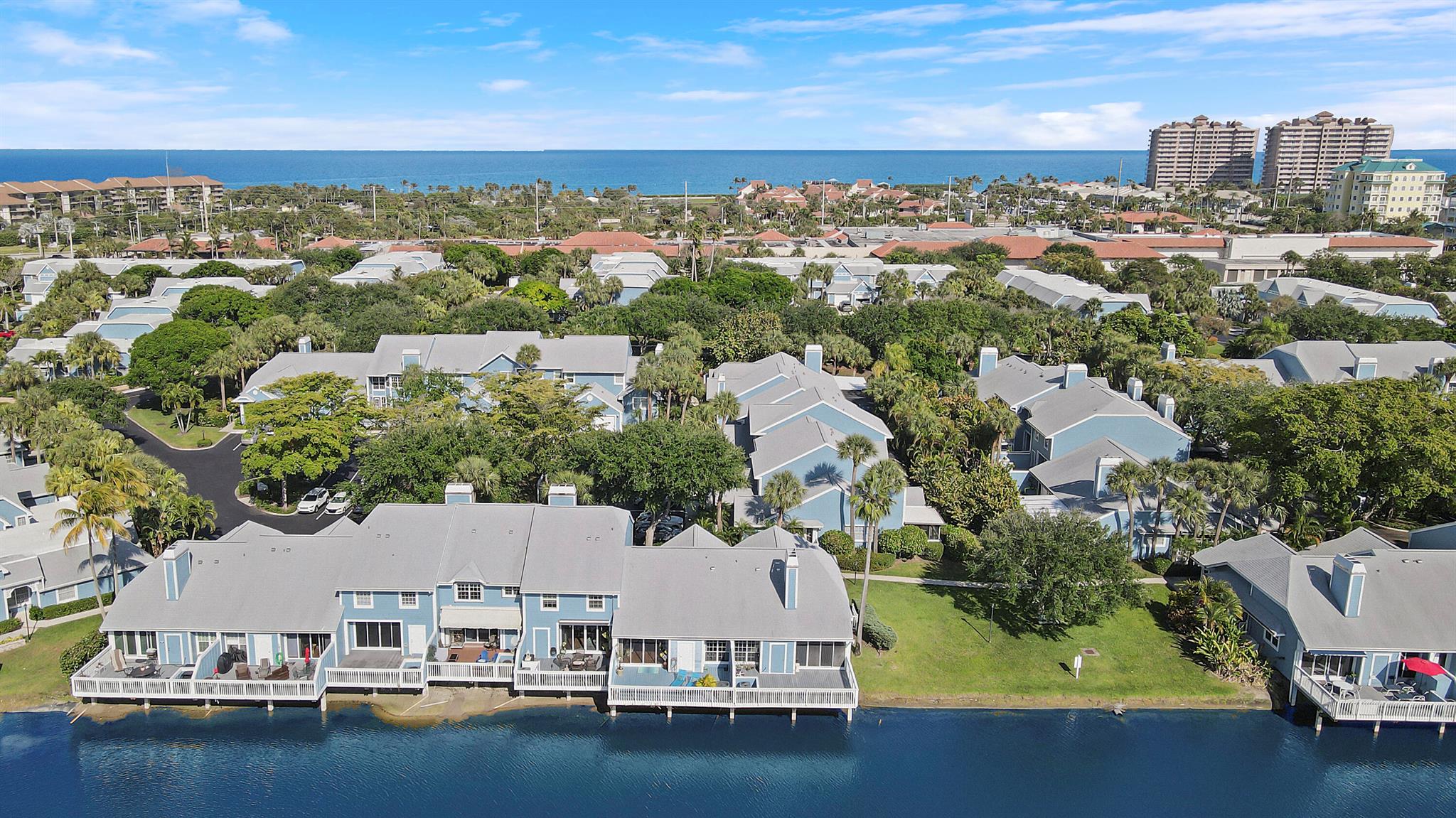 213 Ocean Dunes Cir Jupiter, FL 33477