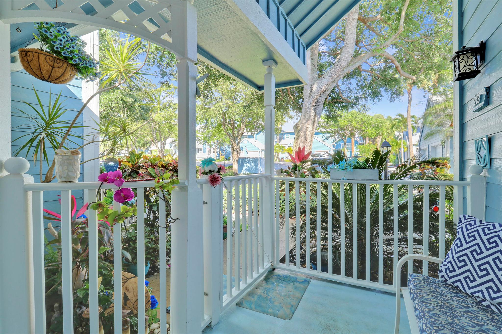 213 Ocean Dunes Cir Jupiter, FL 33477