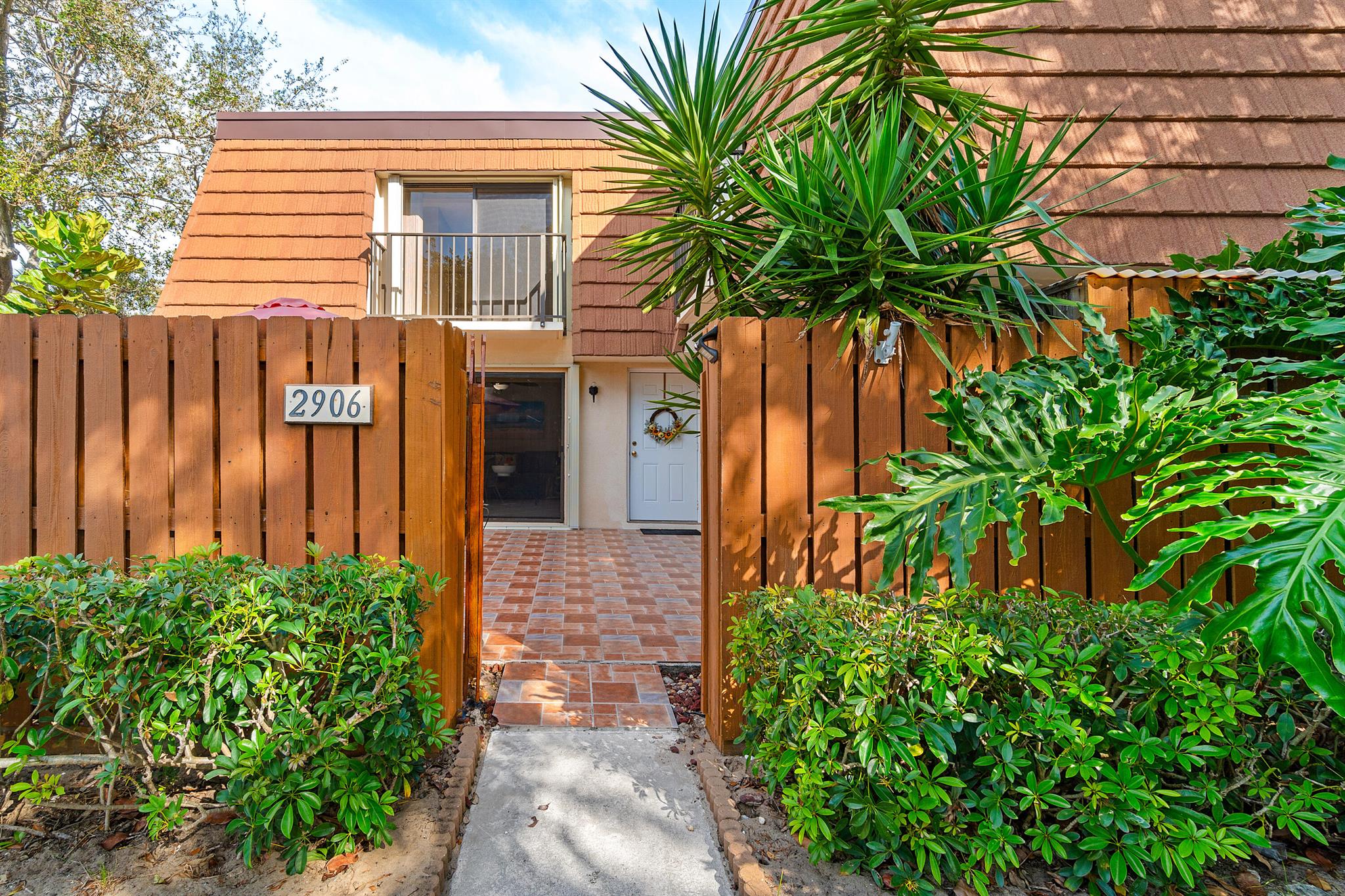 2906 29th Ct Jupiter, FL 33477