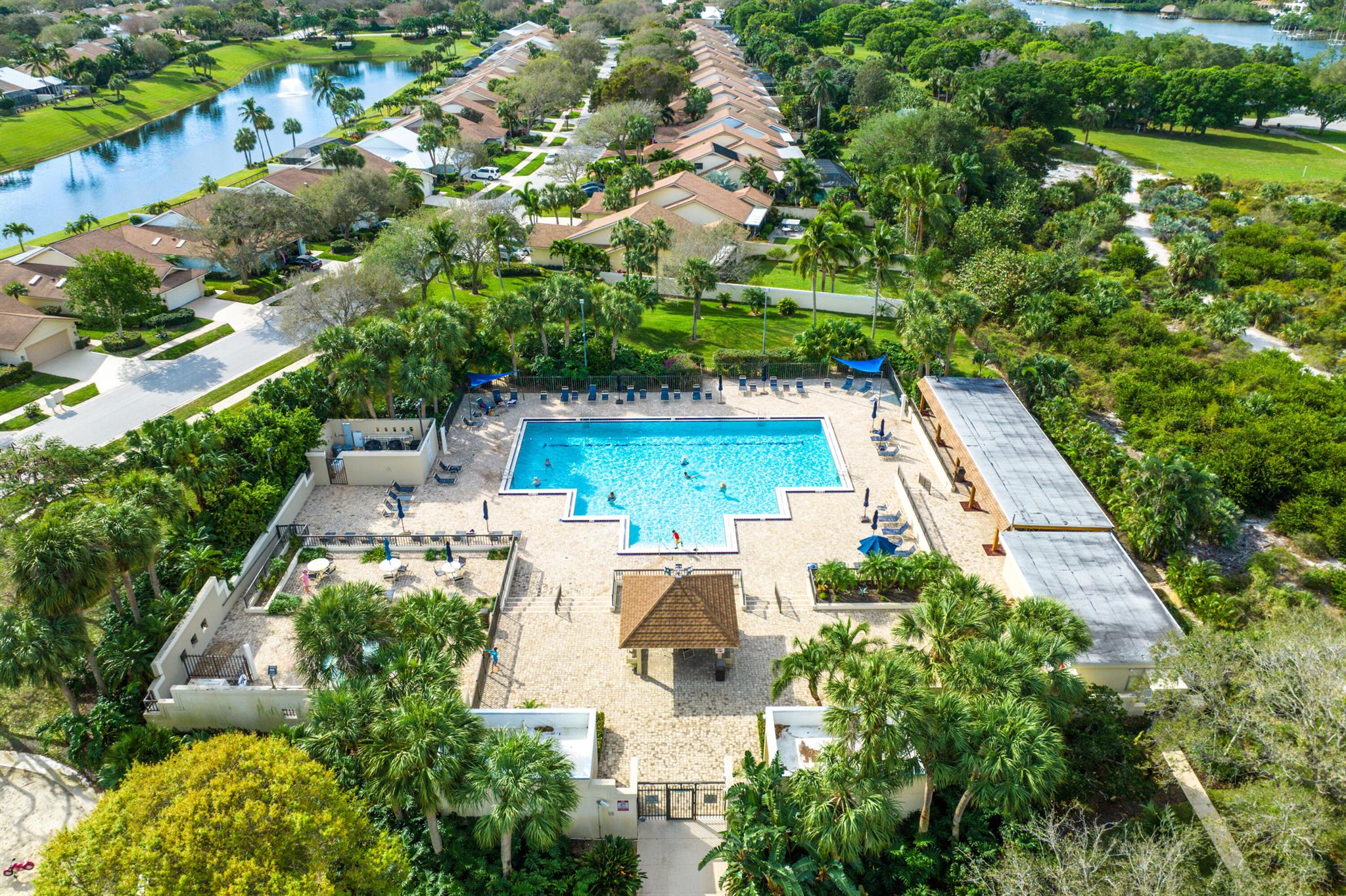 2906 29th Ct Jupiter, FL 33477