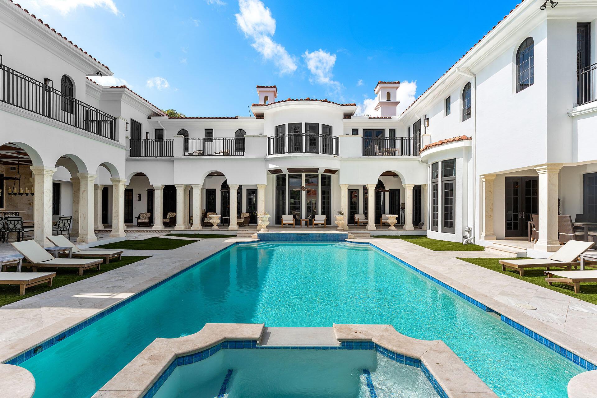 251 W Coconut Palm Rd Boca Raton, FL 33432