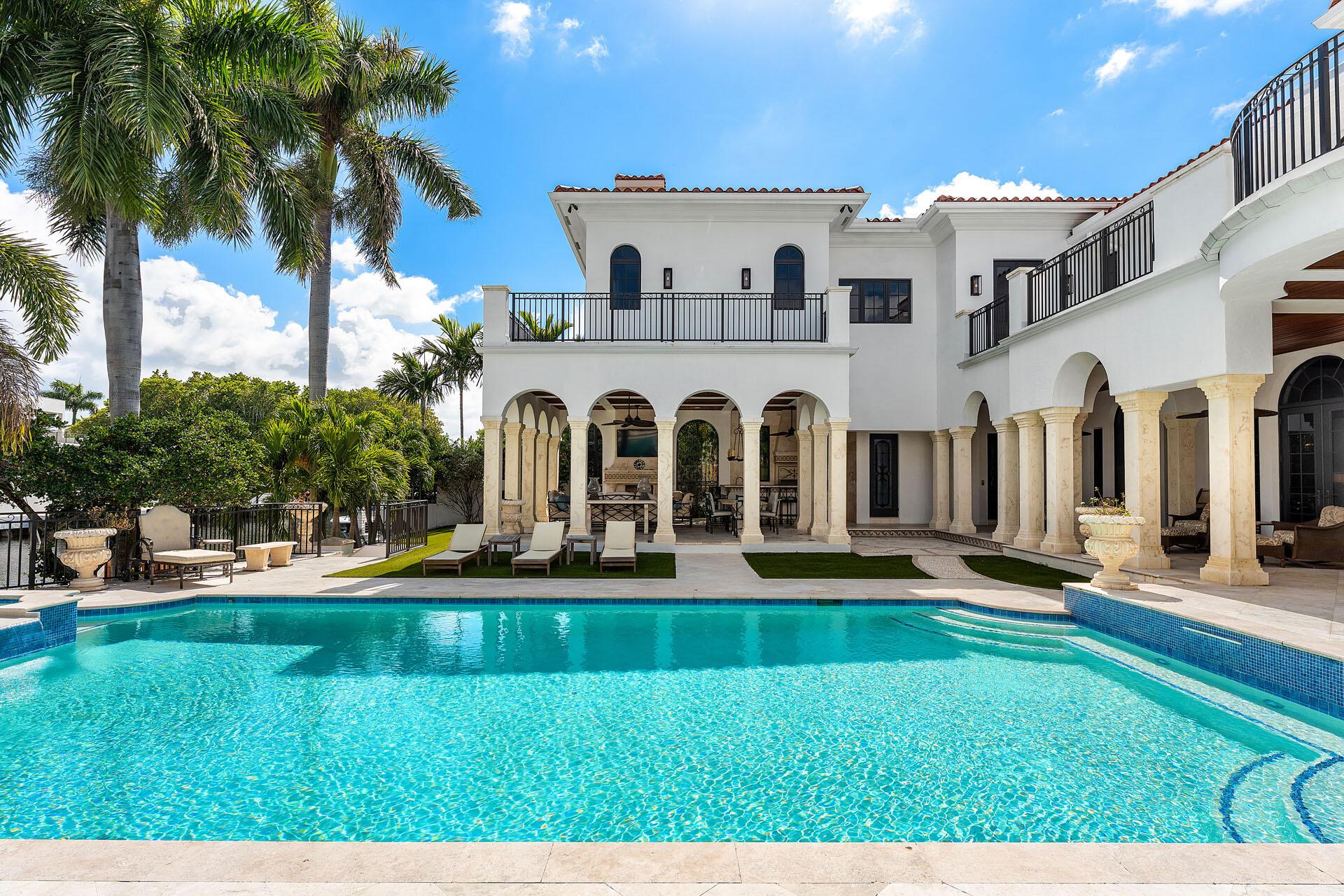 251 W Coconut Palm Rd Boca Raton, FL 33432