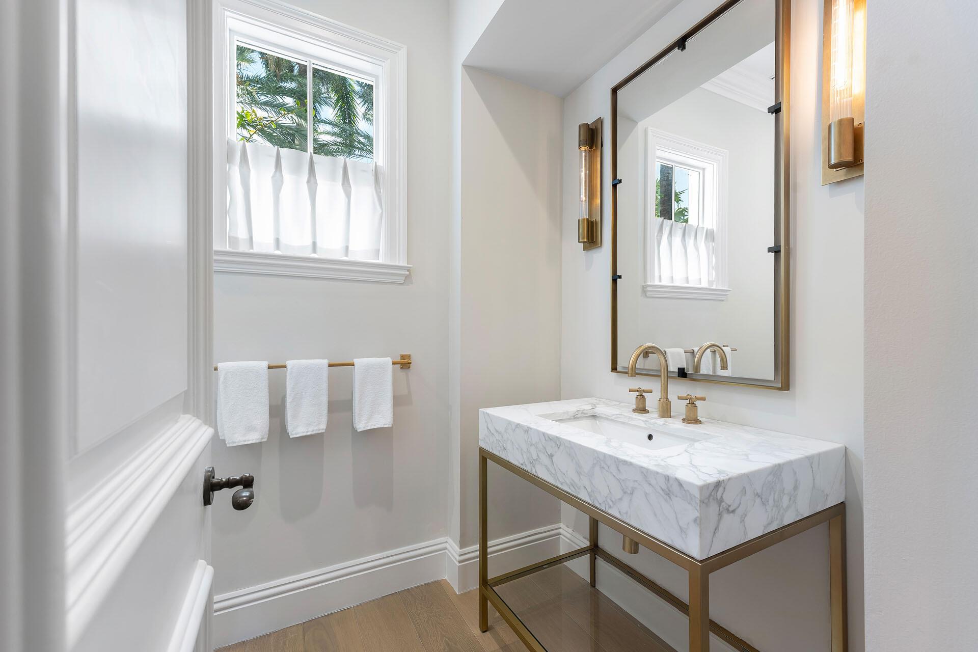 251 W Coconut Palm Rd Boca Raton, FL 33432