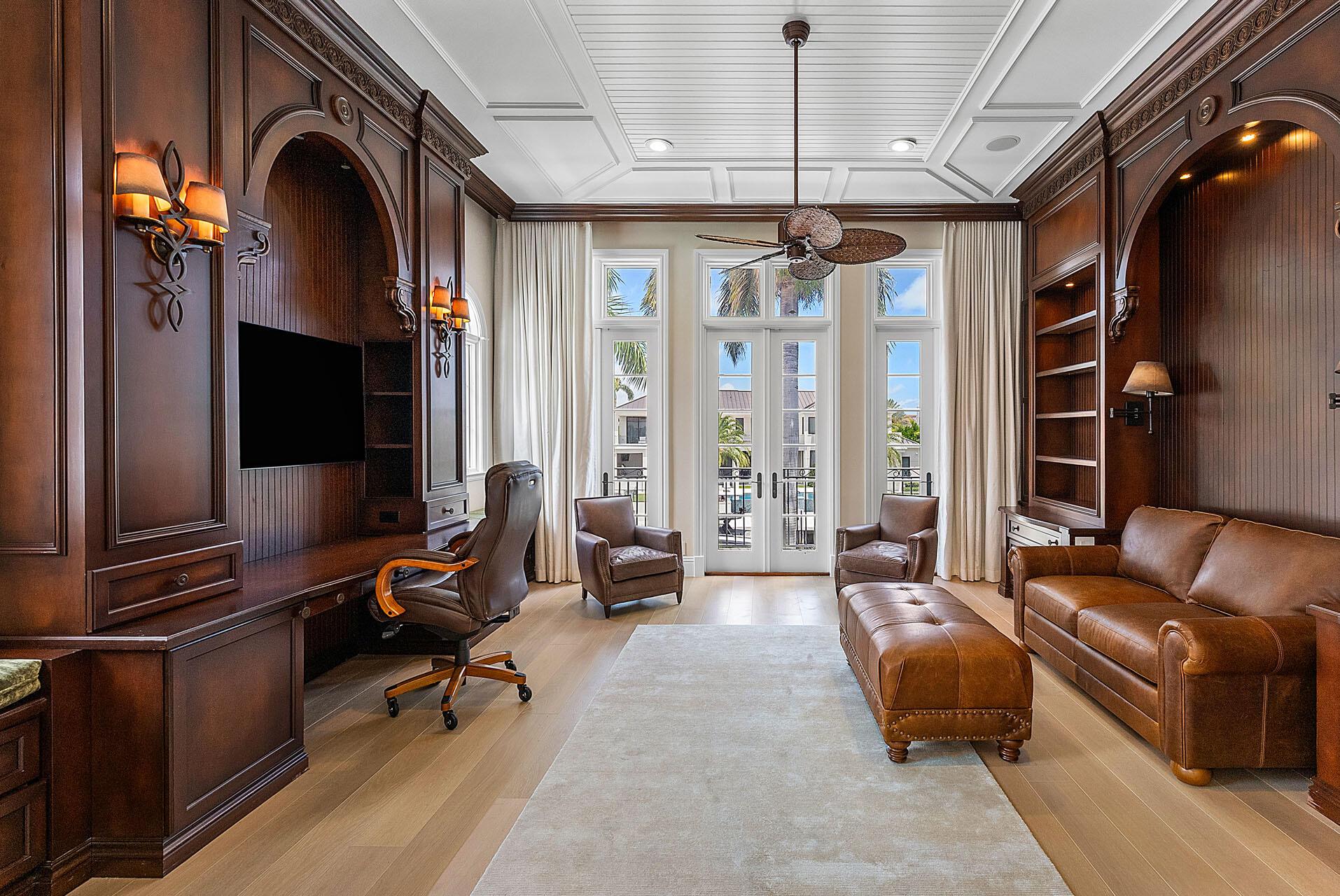 251 W Coconut Palm Rd Boca Raton, FL 33432