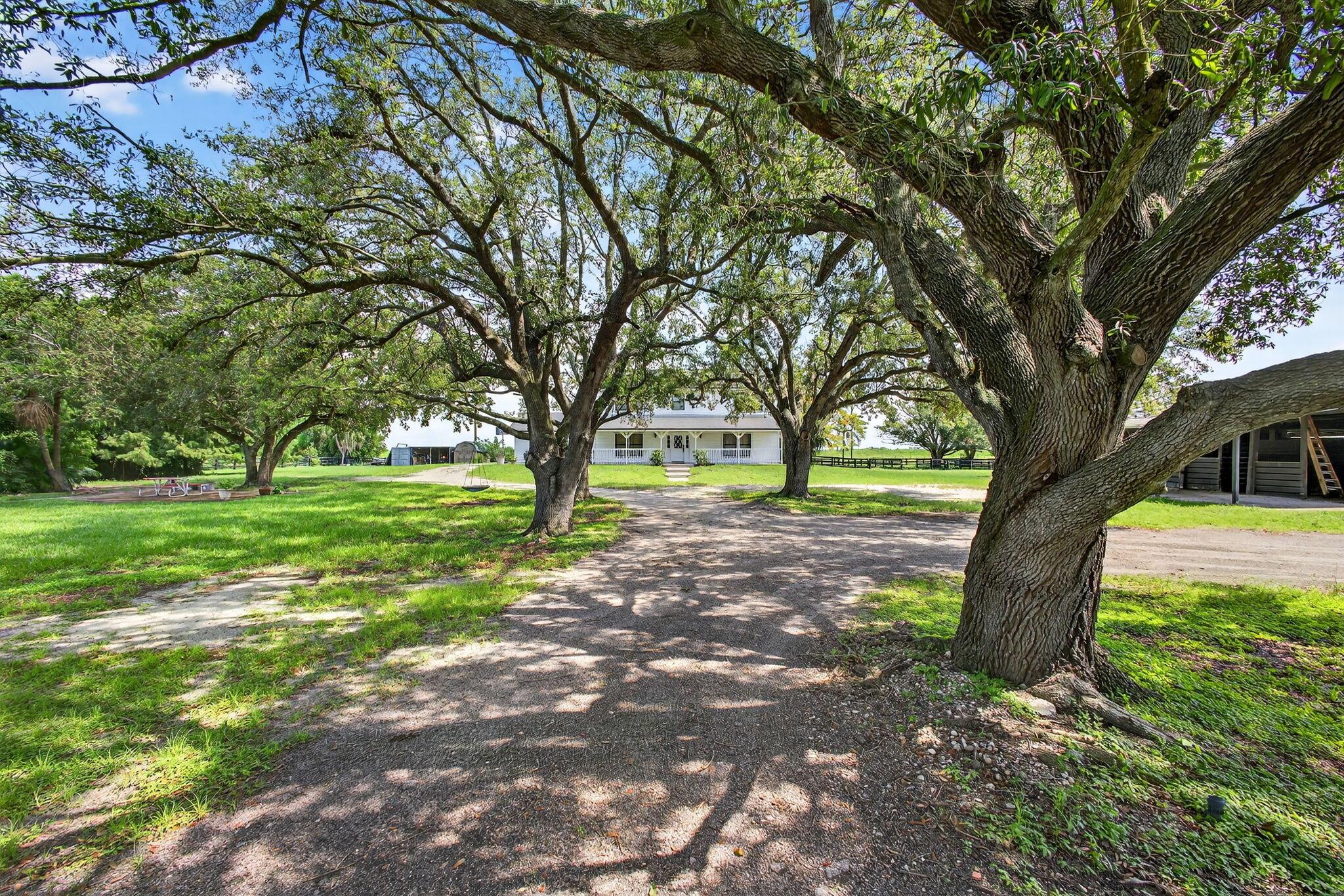 16229 Rustic Rd Rd Wellington, FL 33470 16229 Rustic Rd Rd Wellington, FL 33470