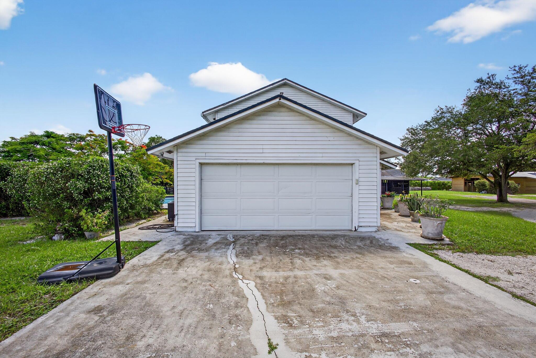 16229 Rustic Rd Rd Wellington, FL 33470 16229 Rustic Rd Rd Wellington, FL 33470
