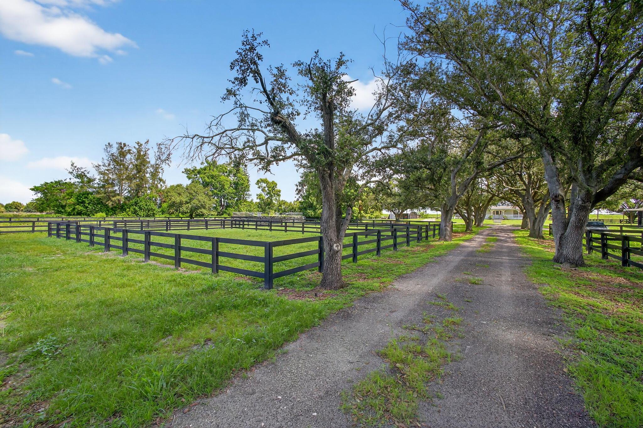 16229 Rustic Rd Rd Wellington, FL 33470 16229 Rustic Rd Rd Wellington, FL 33470