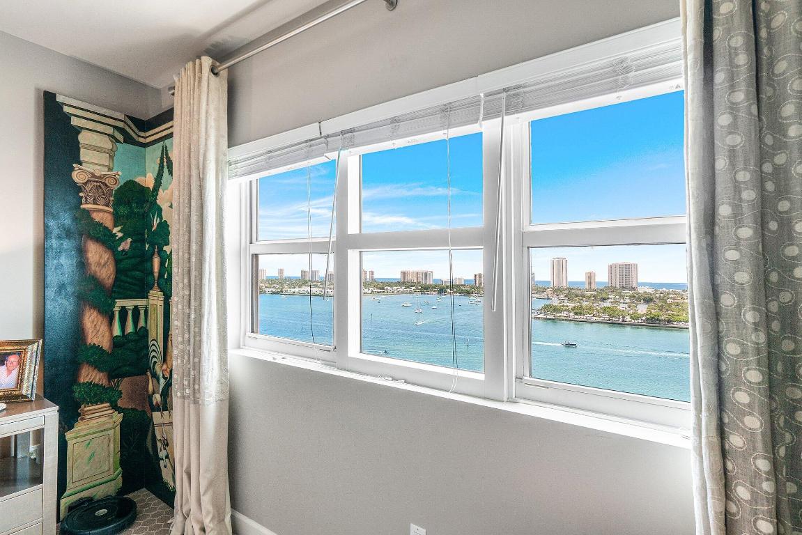 2640 Lake Shr #1415 Riviera Beach, FL 33404