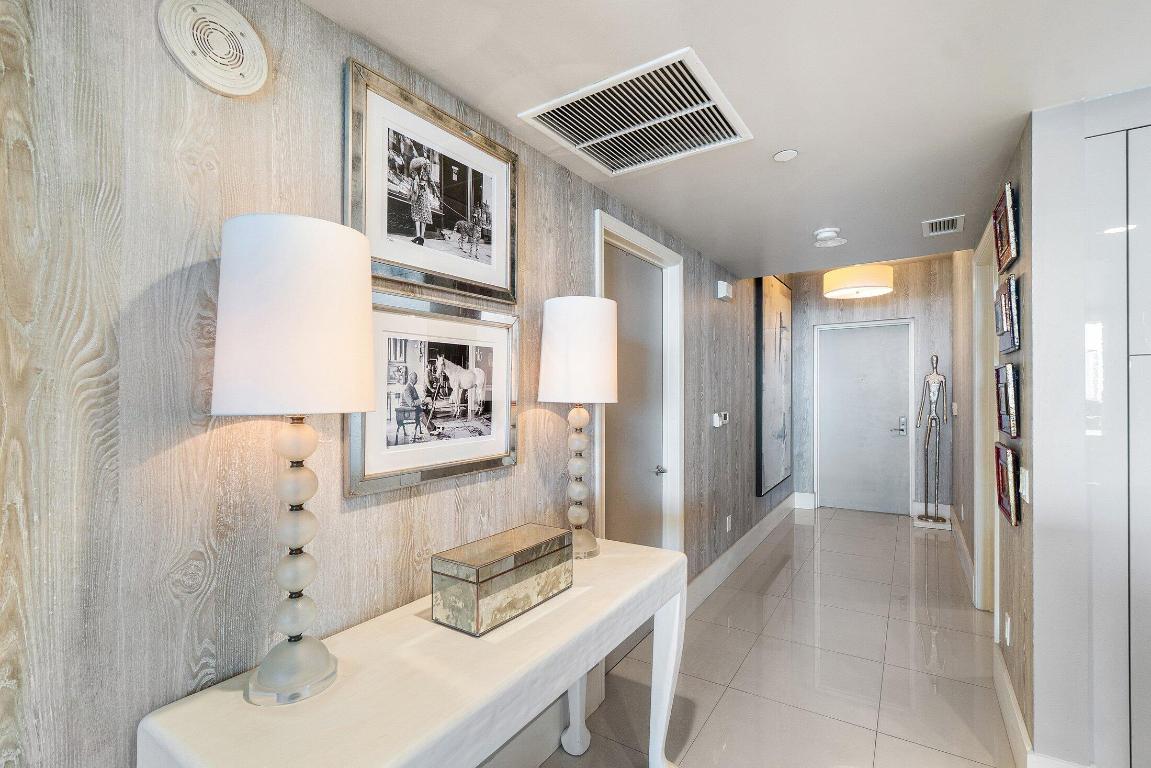 2640 Lake Shr #1415 Riviera Beach, FL 33404