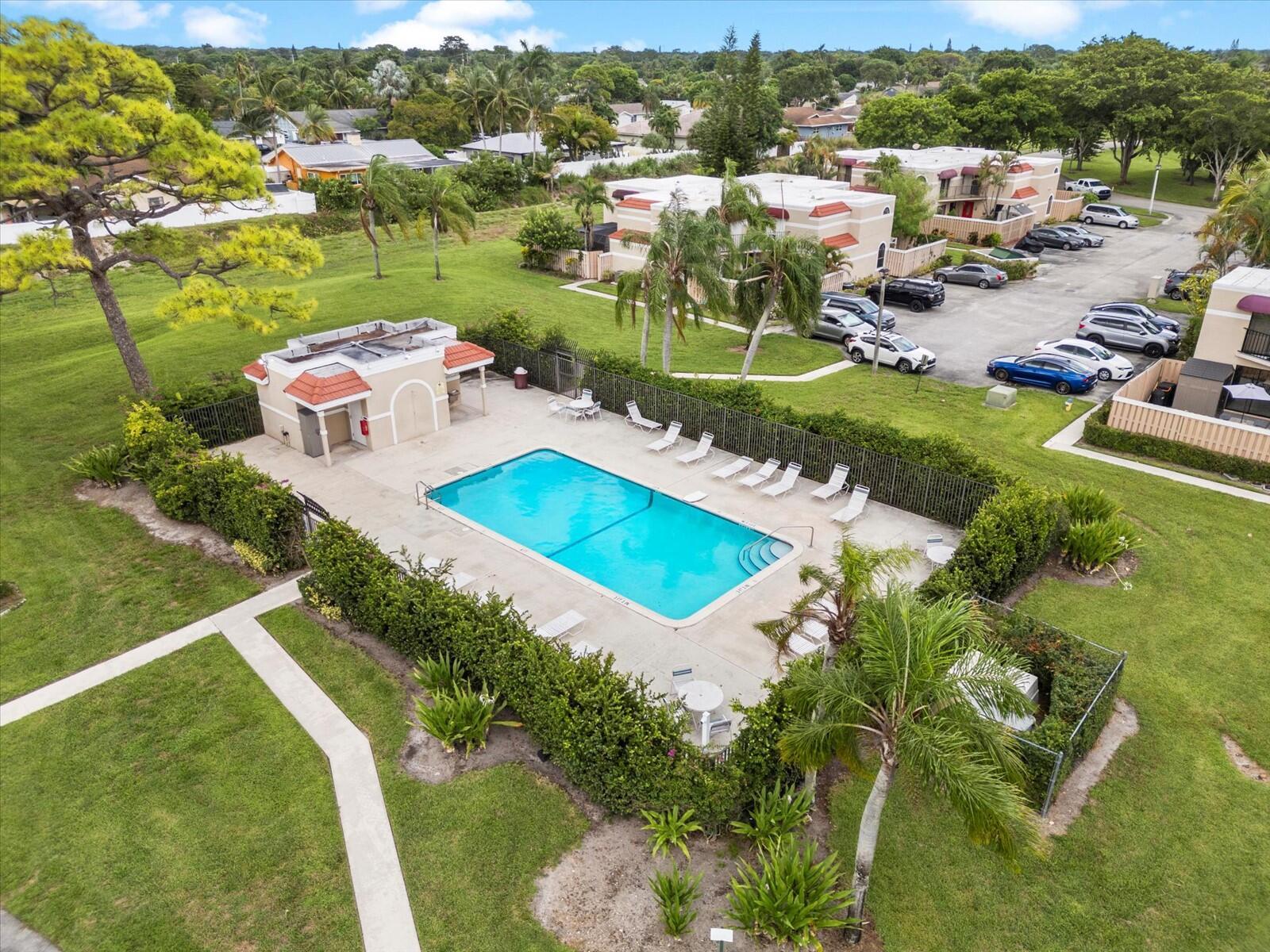 4025 Village Dr #C Delray Beach, FL 33445