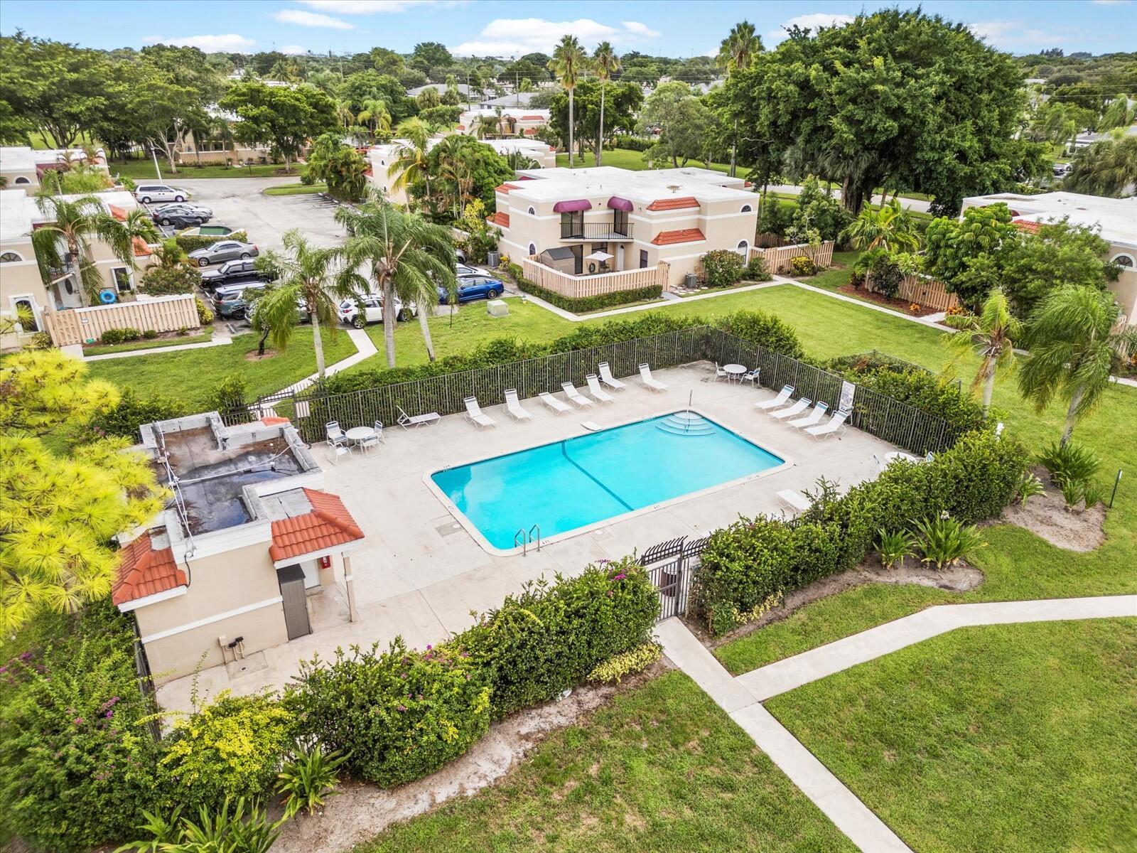 4025 Village Dr #C Delray Beach, FL 33445