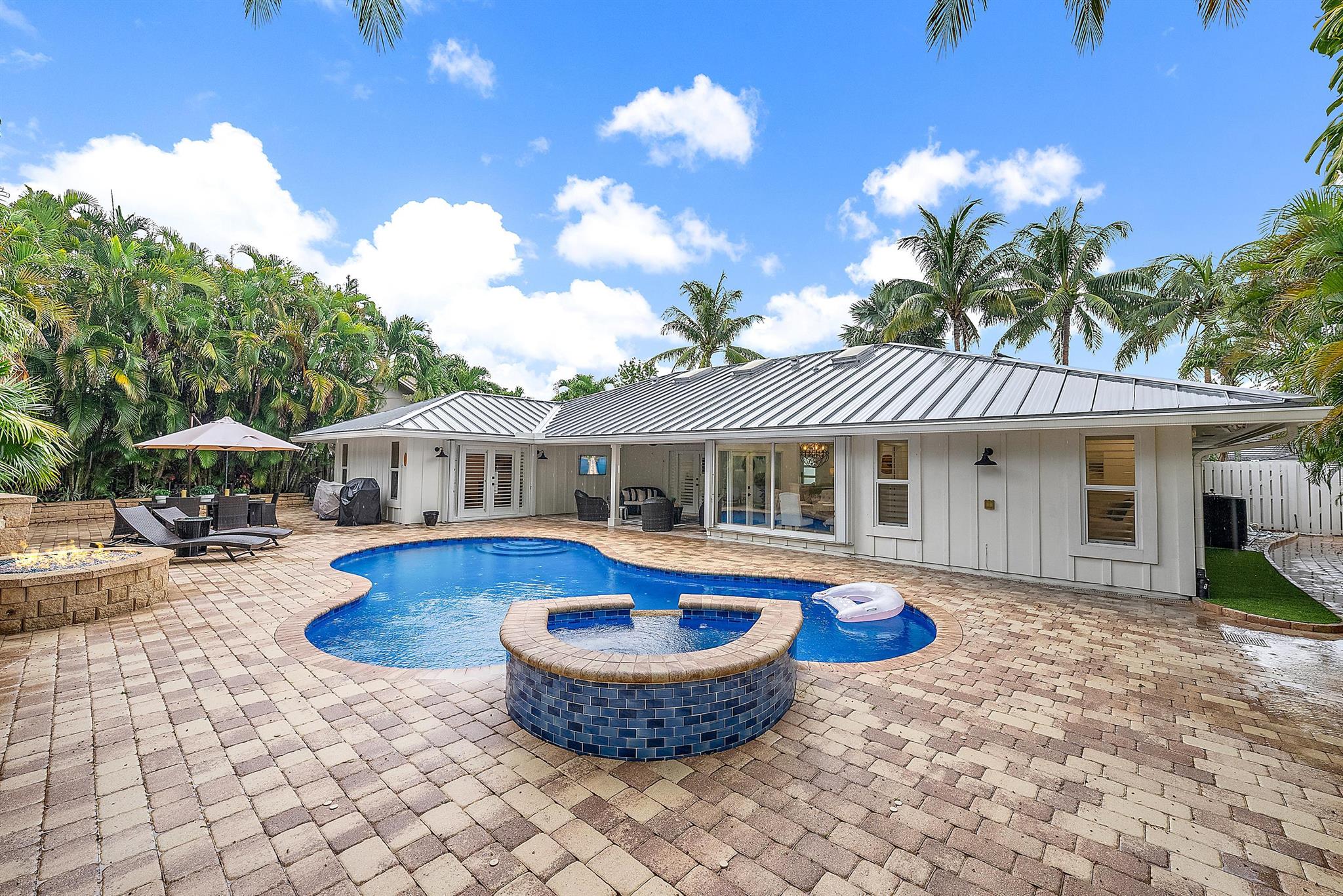 113 Olympus Way Jupiter, FL 33477