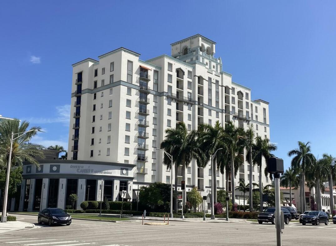 651 Okeechobee Blvd #302