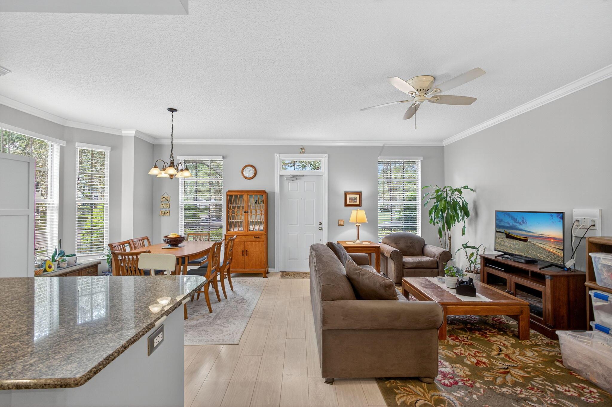 246 Iris Dr Jupiter, FL 33458