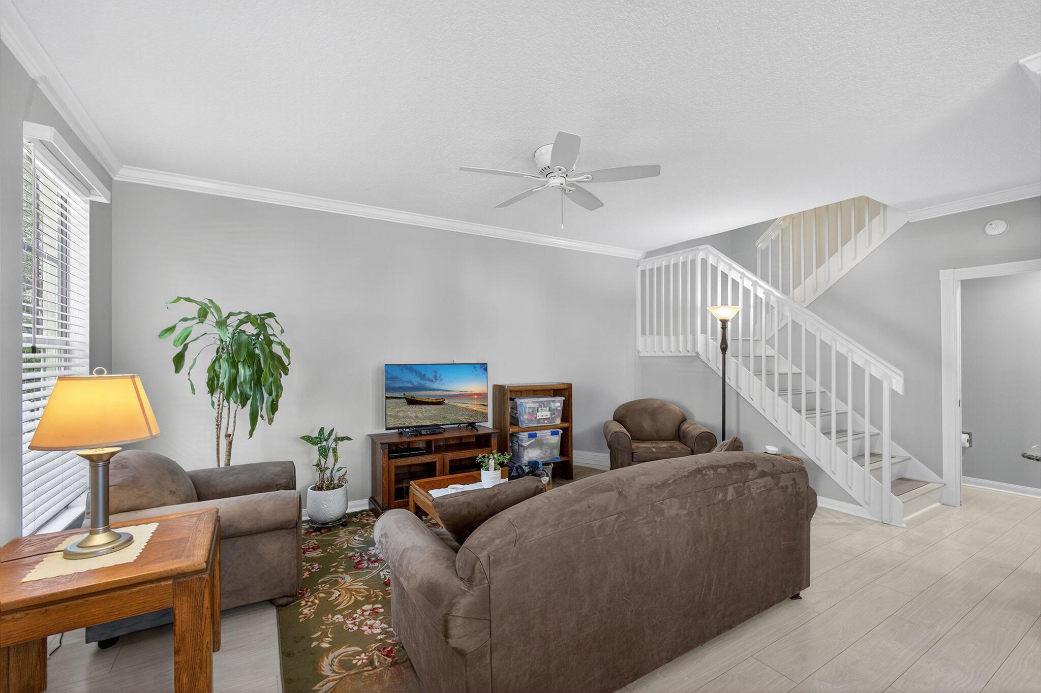 246 Iris Dr Jupiter, FL 33458