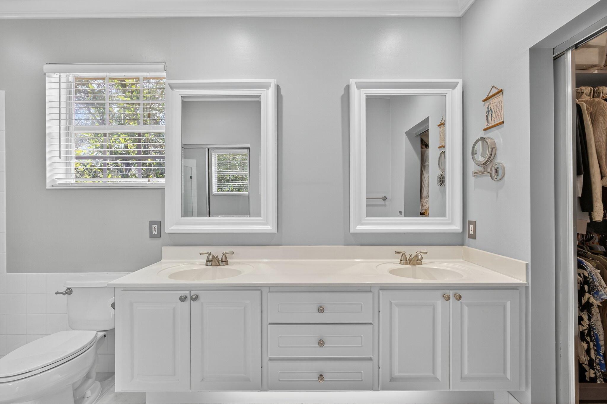 246 Iris Dr Jupiter, FL 33458