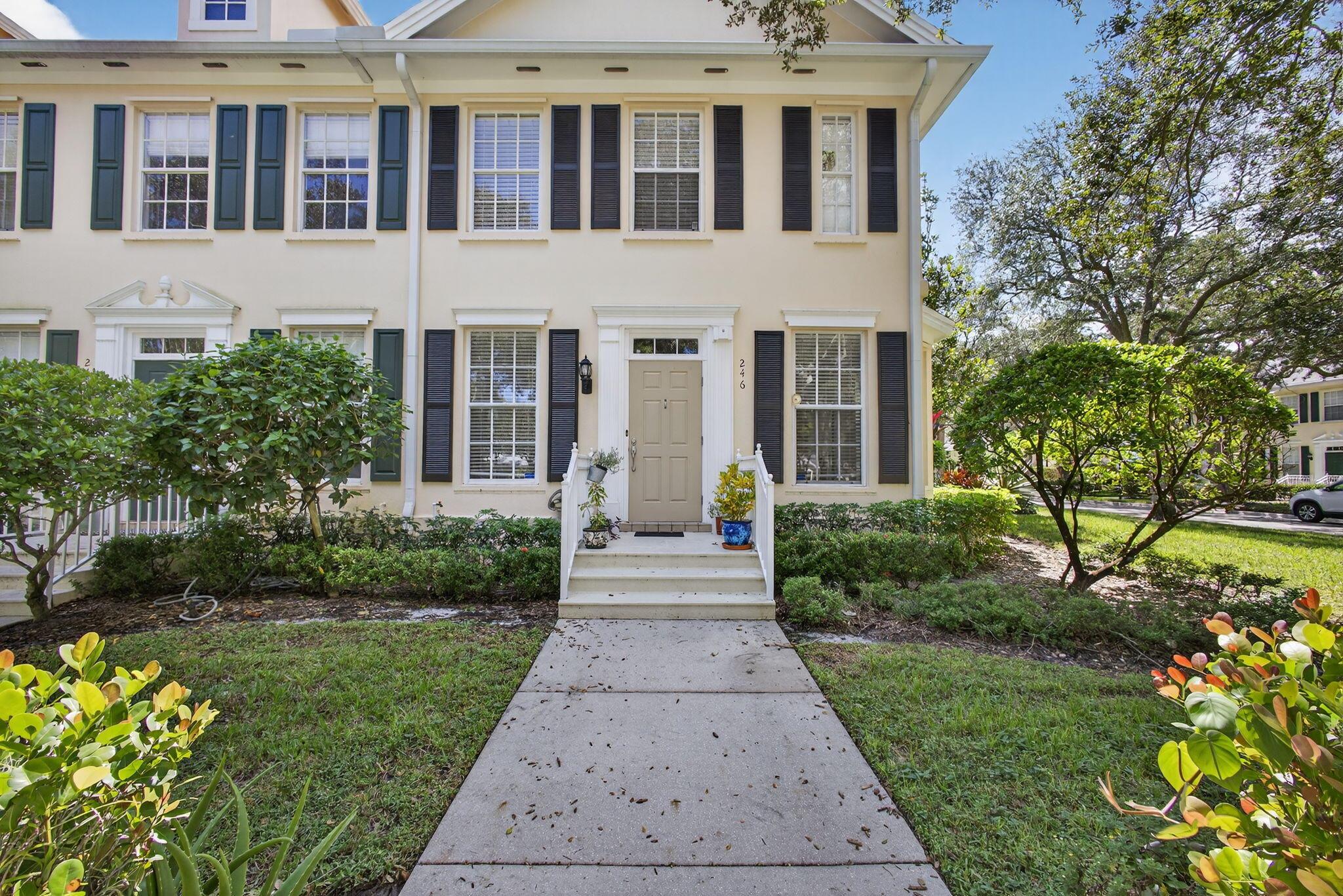 246 Iris Dr Jupiter, FL 33458