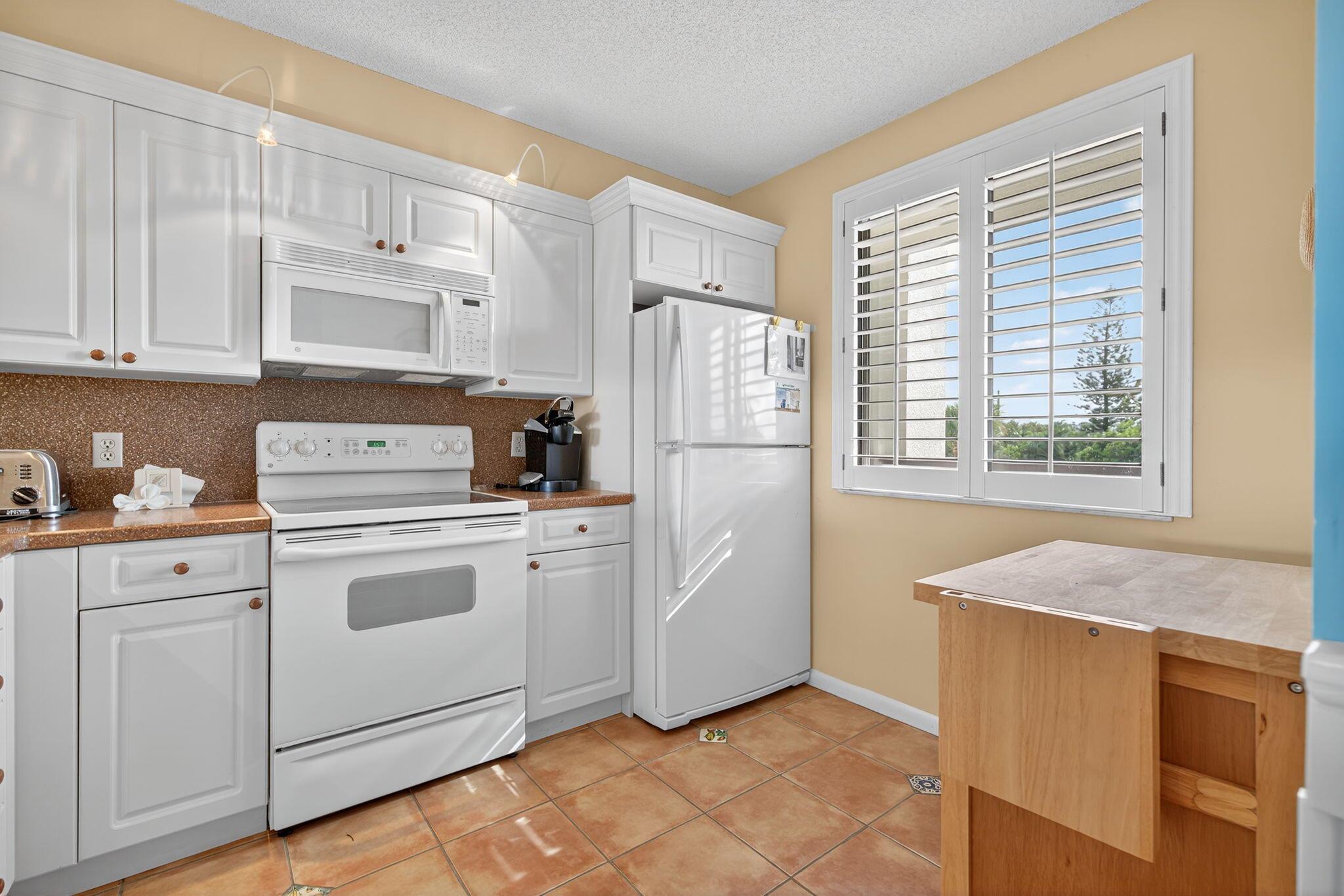 501 S Seas Dr #305 Jupiter, FL 33477