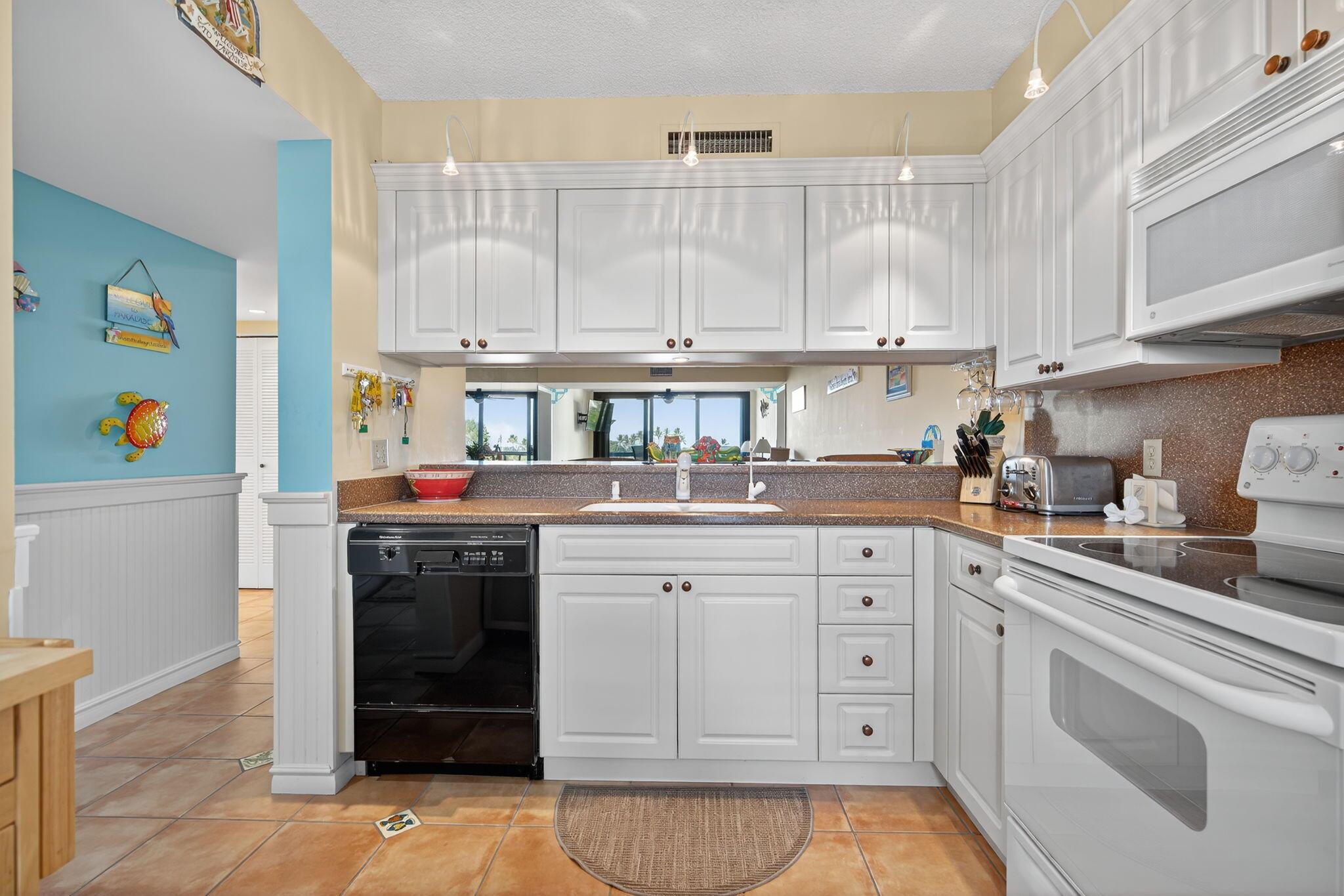 501 S Seas Dr #305 Jupiter, FL 33477