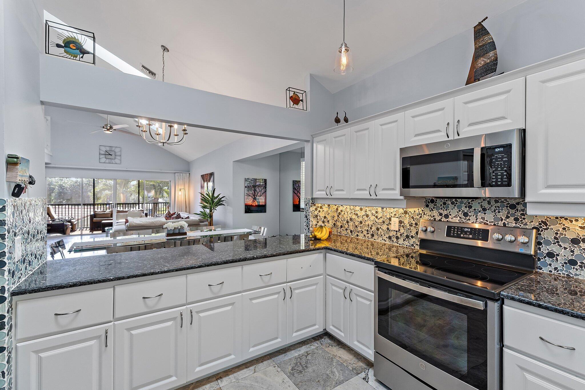 4161 S Us Hwy 1 #G3 Jupiter, FL 33477