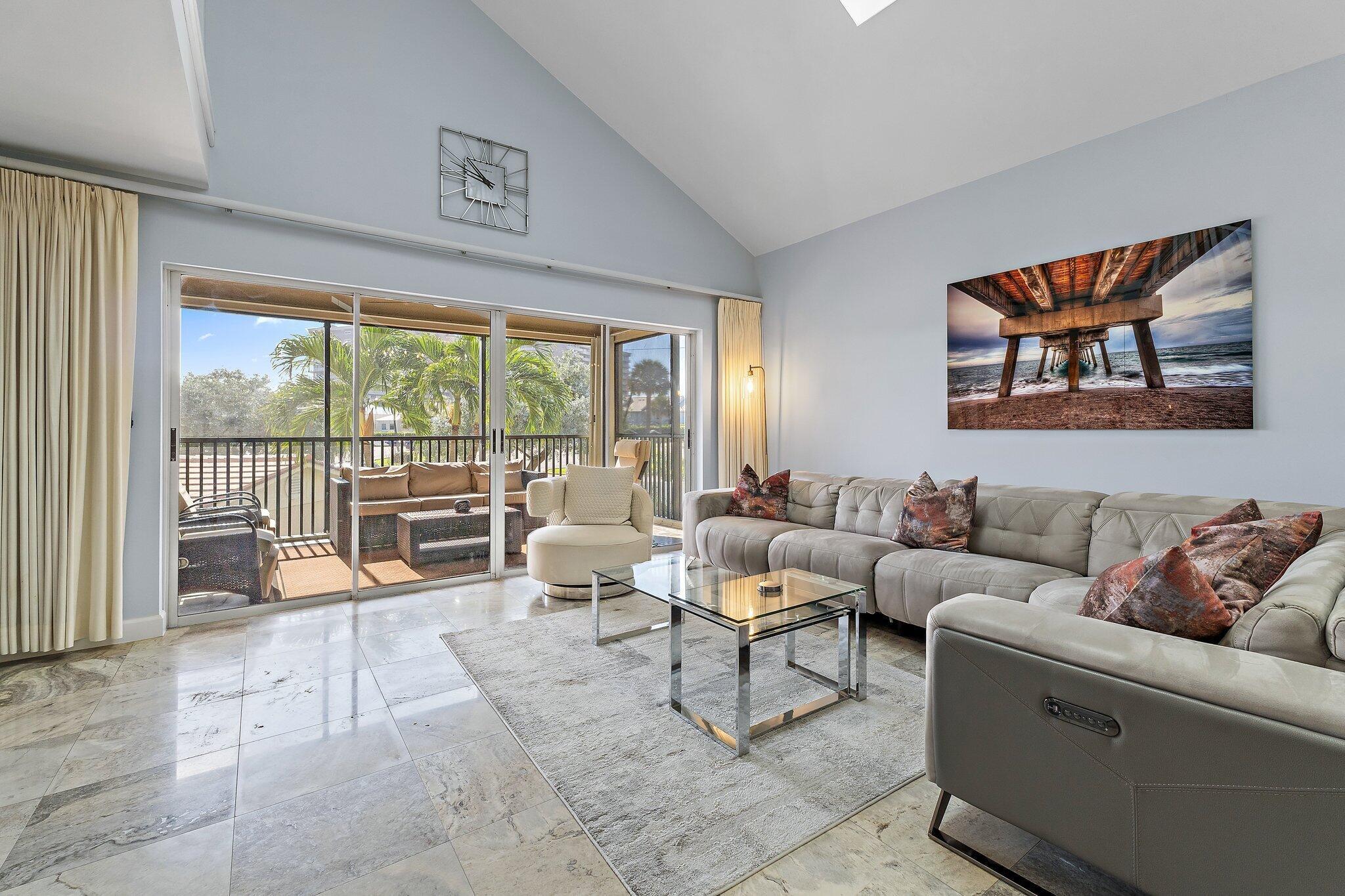 4161 S Us Hwy 1 #G3 Jupiter, FL 33477