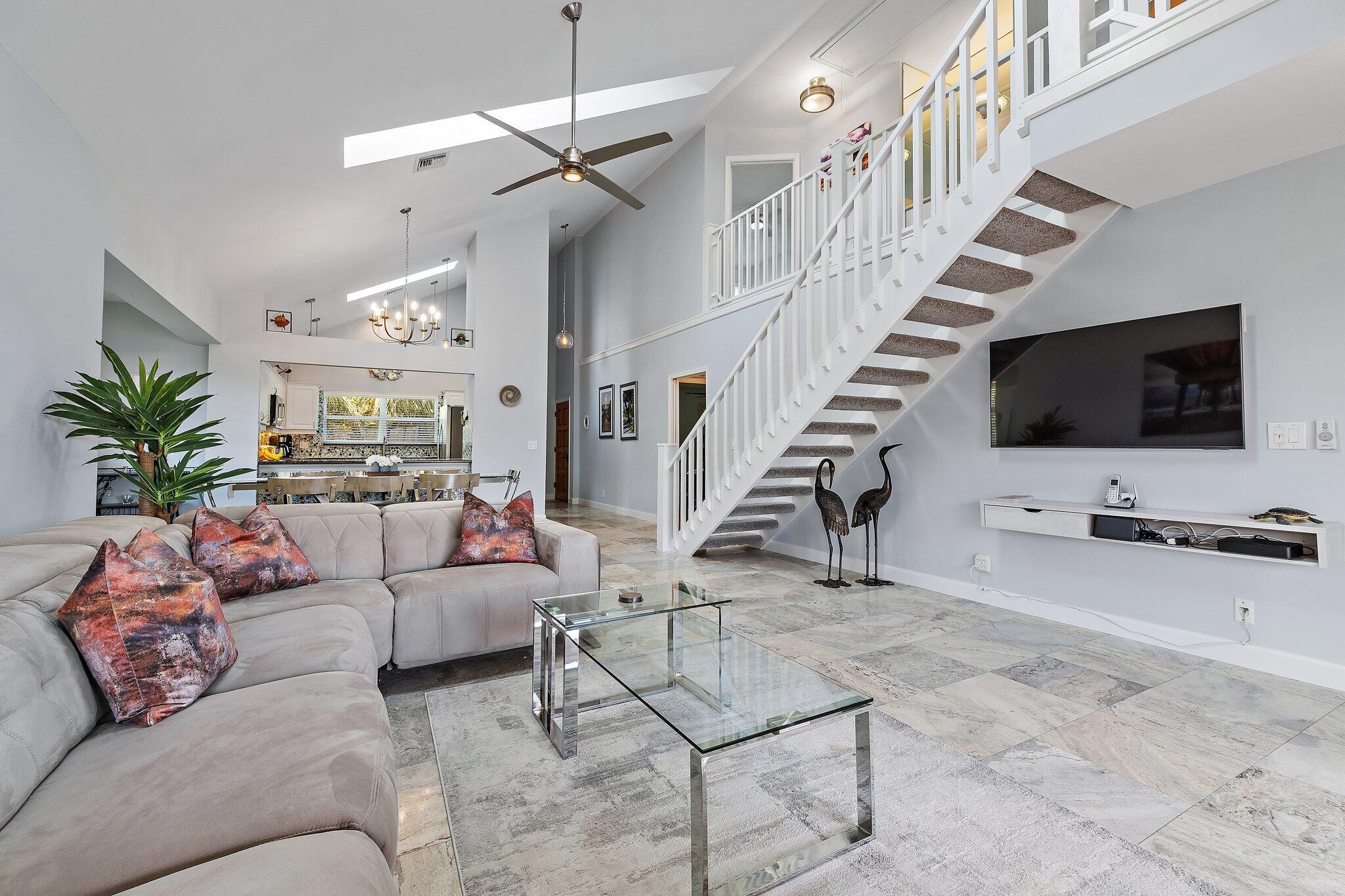 4161 S Us Hwy 1 #G3 Jupiter, FL 33477