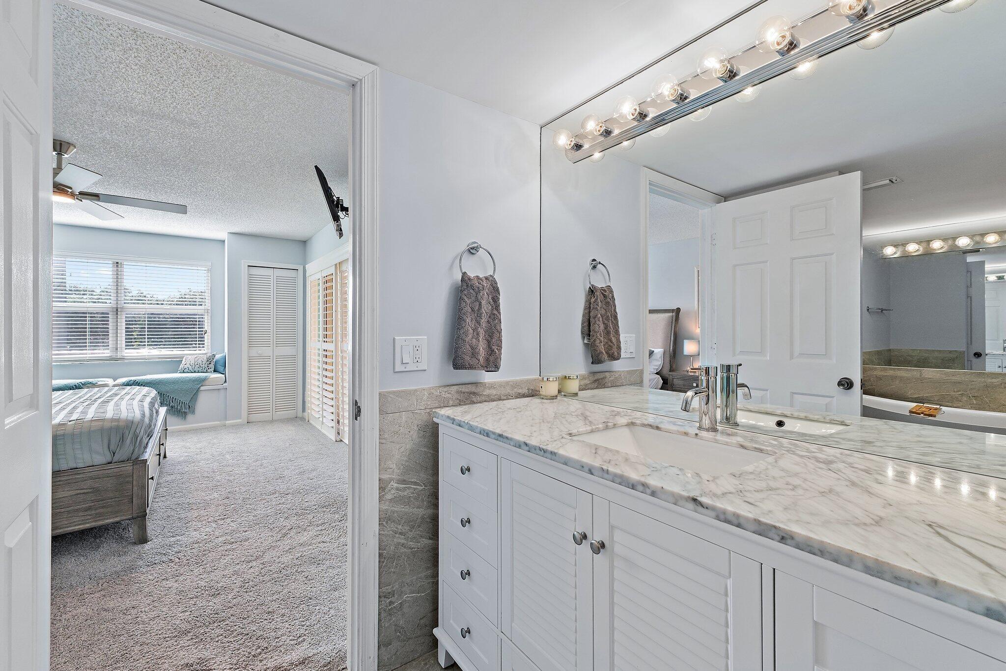 4161 S Us Hwy 1 #G3 Jupiter, FL 33477