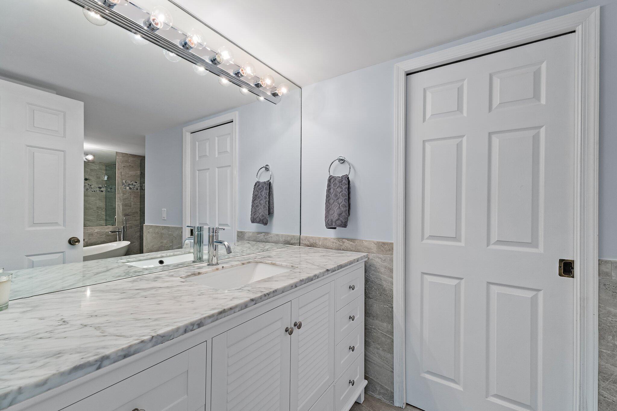 4161 S Us Hwy 1 #G3 Jupiter, FL 33477