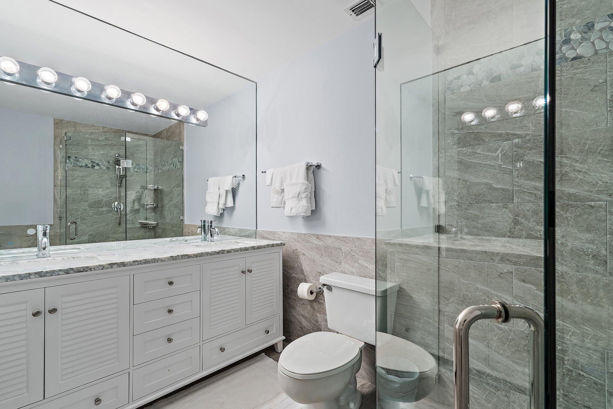 4161 S Us Hwy 1 #G3 Jupiter, FL 33477