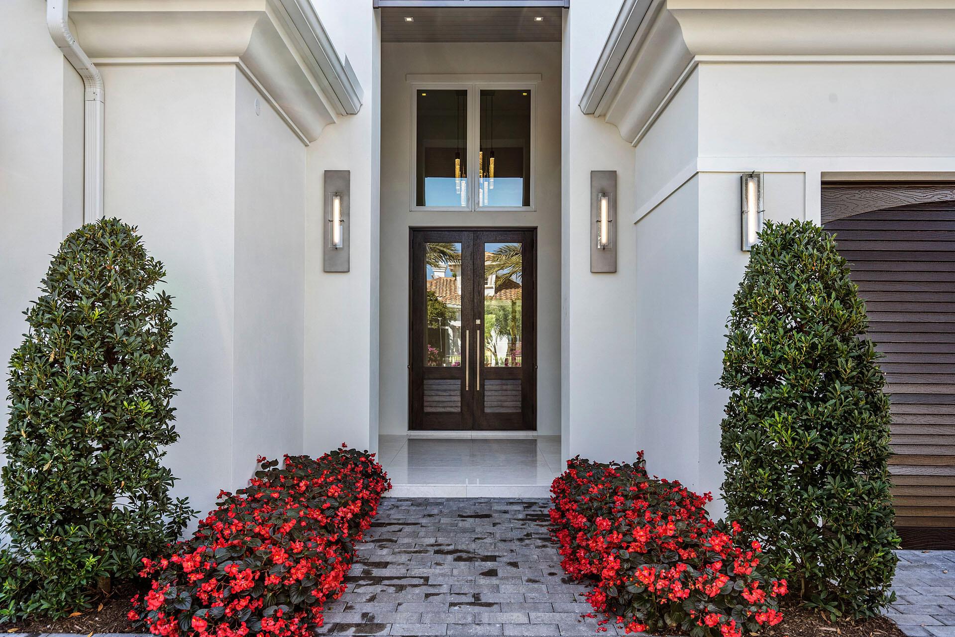 148 Thatch Palm Cv Boca Raton, FL 33432