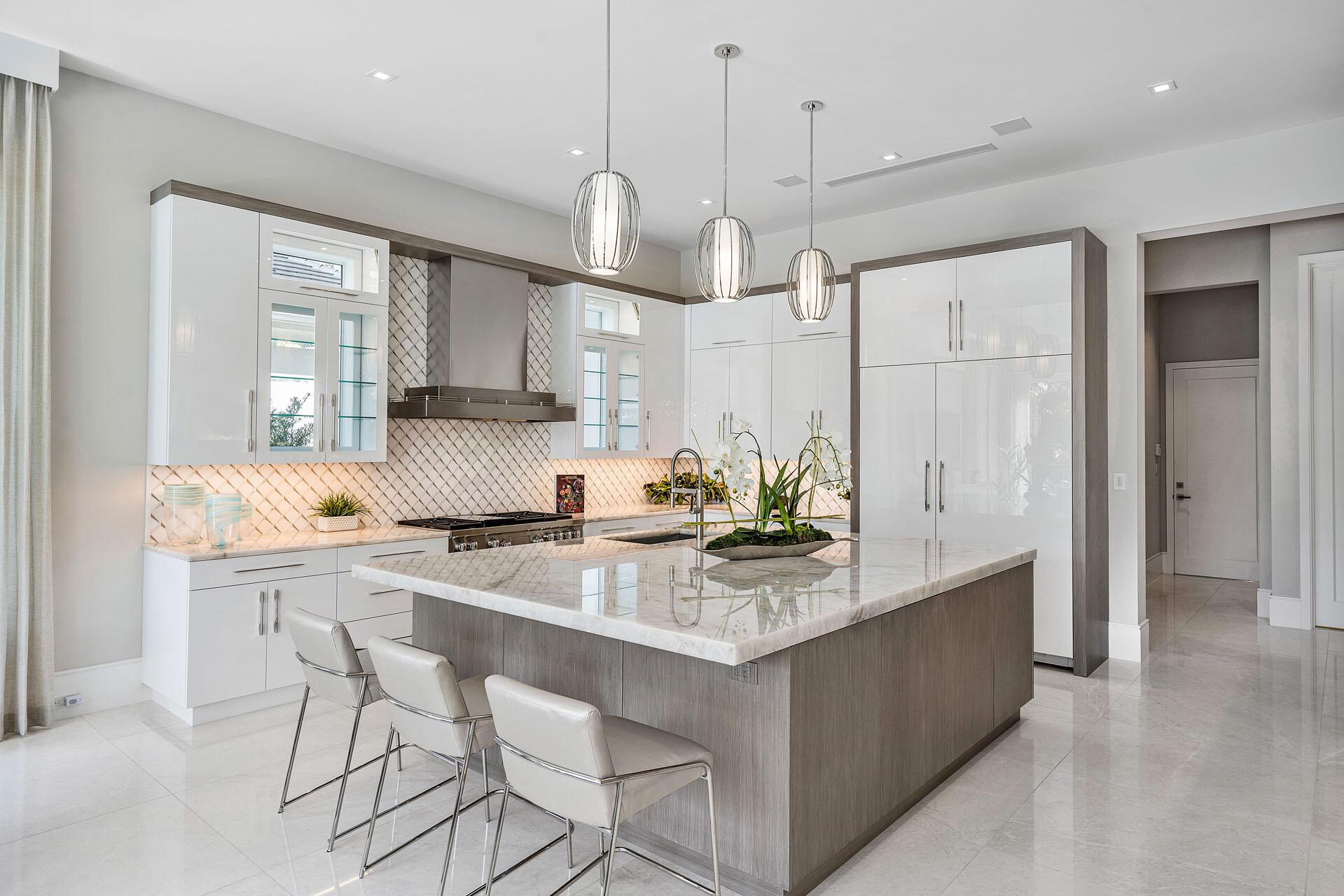 148 Thatch Palm Cv Boca Raton, FL 33432