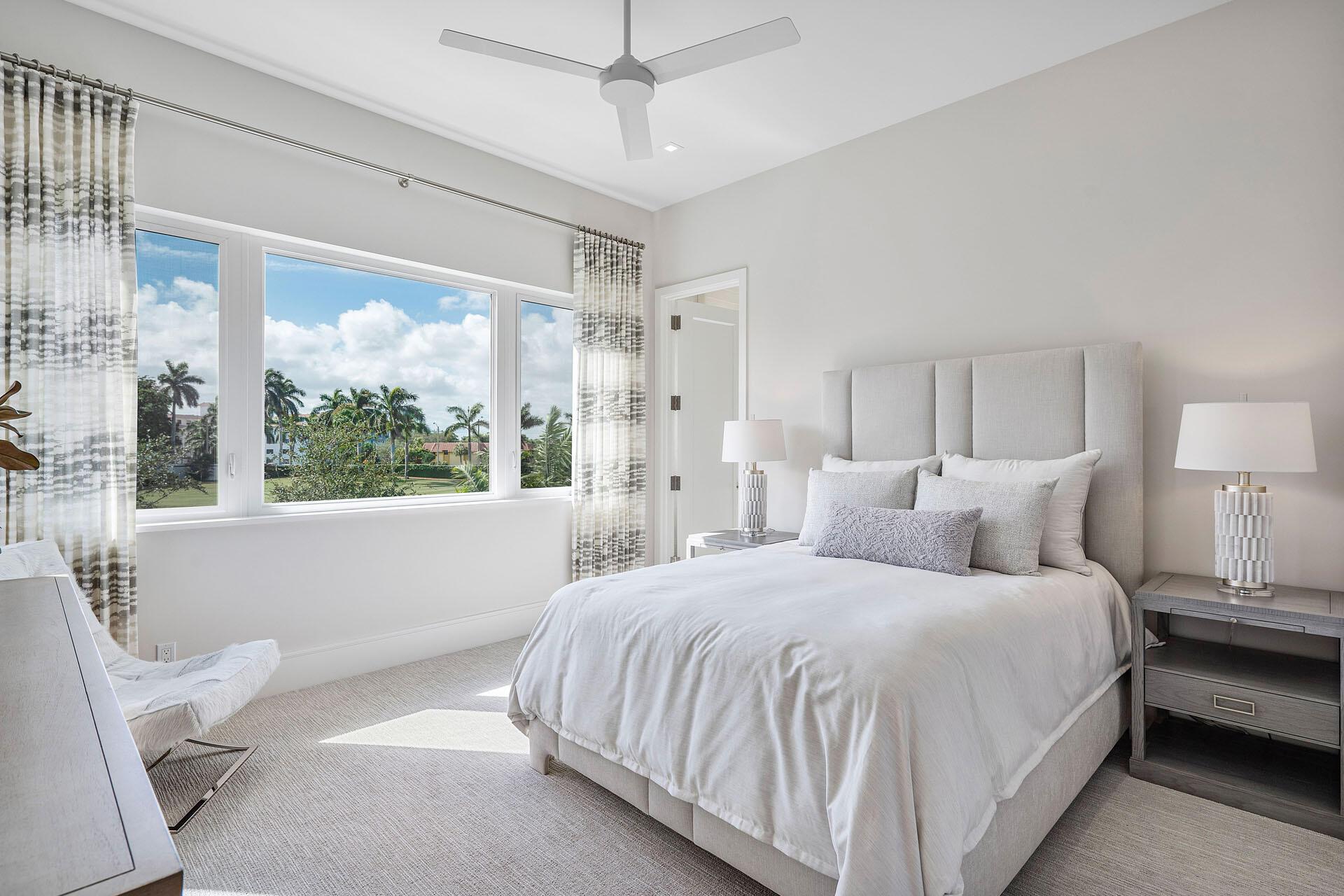 148 Thatch Palm Cv Boca Raton, FL 33432