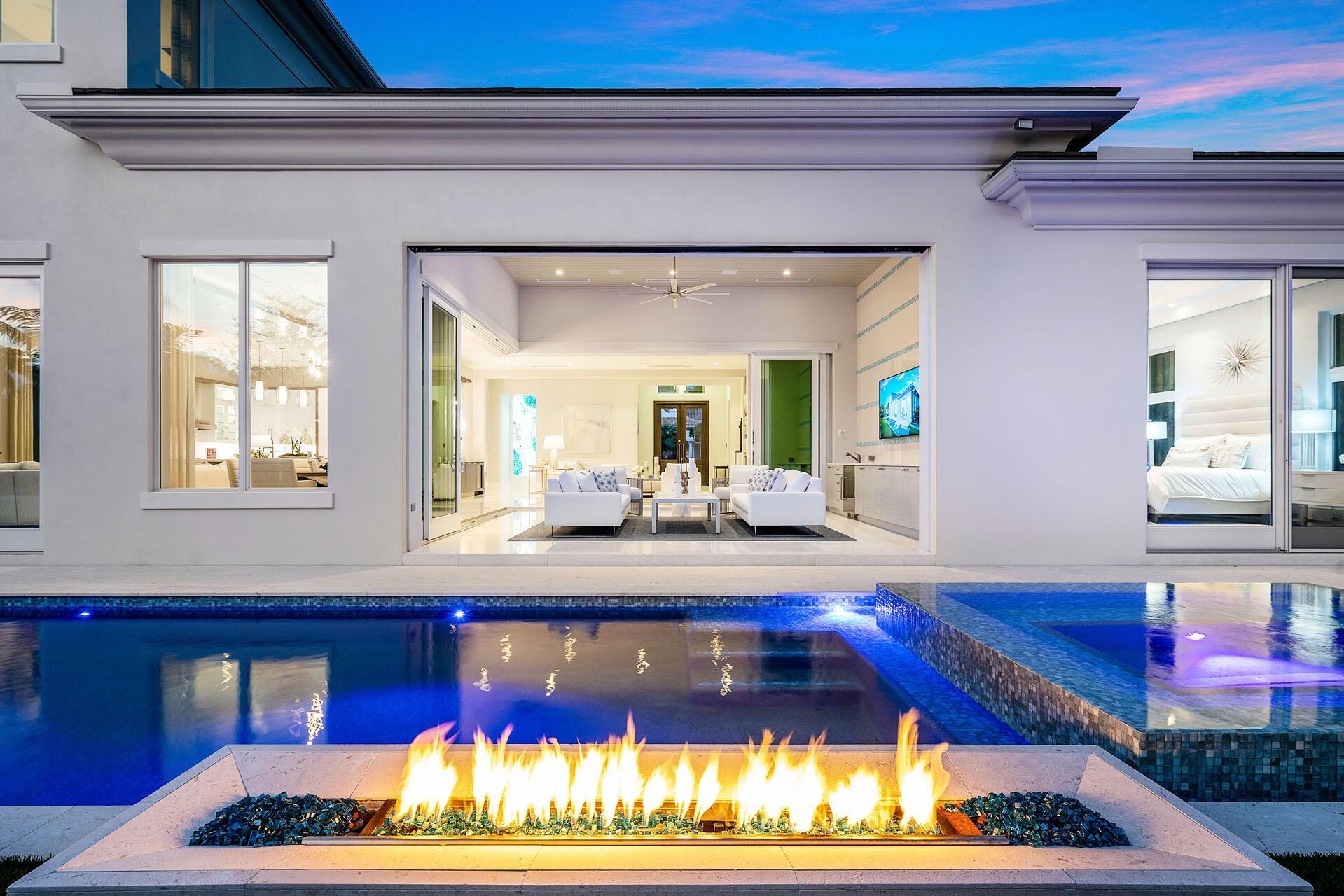 148 Thatch Palm Cv Boca Raton, FL 33432