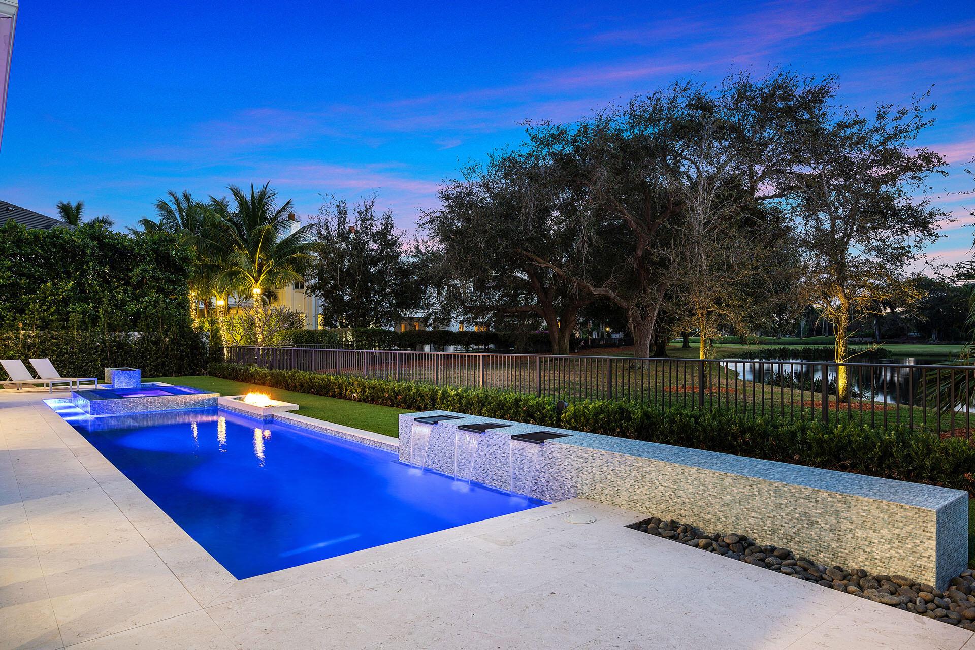 148 Thatch Palm Cv Boca Raton, FL 33432