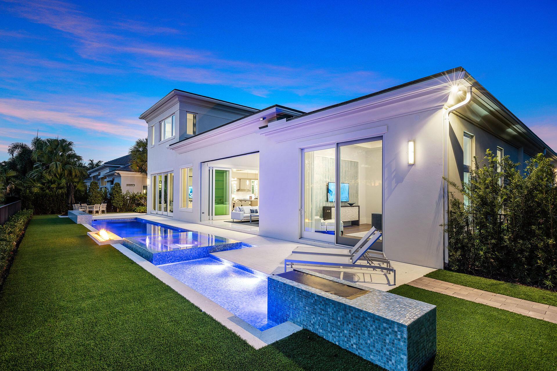 148 Thatch Palm Cv Boca Raton, FL 33432