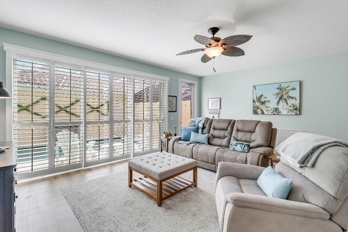 151 Rivinia Dr Jupiter, FL 33458