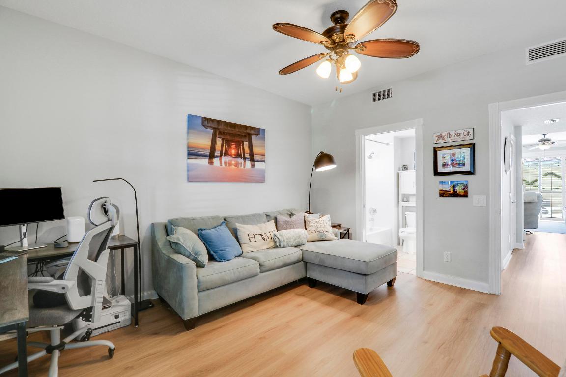 151 Rivinia Dr Jupiter, FL 33458