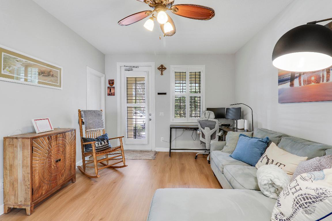 151 Rivinia Dr Jupiter, FL 33458