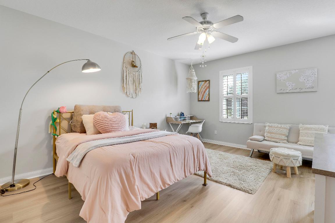 151 Rivinia Dr Jupiter, FL 33458