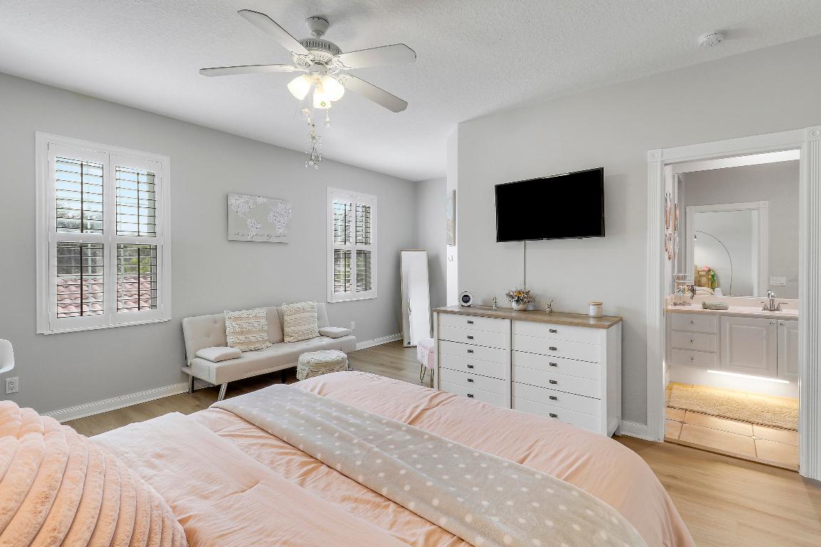 151 Rivinia Dr Jupiter, FL 33458