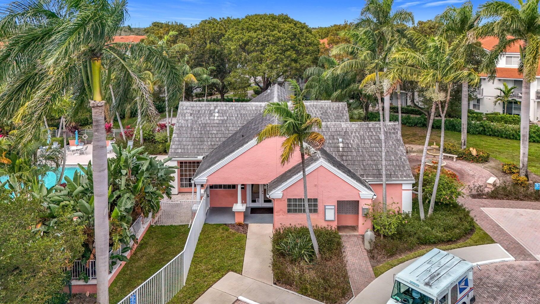 1020 Crystal Way #M Delray Beach, FL 33444