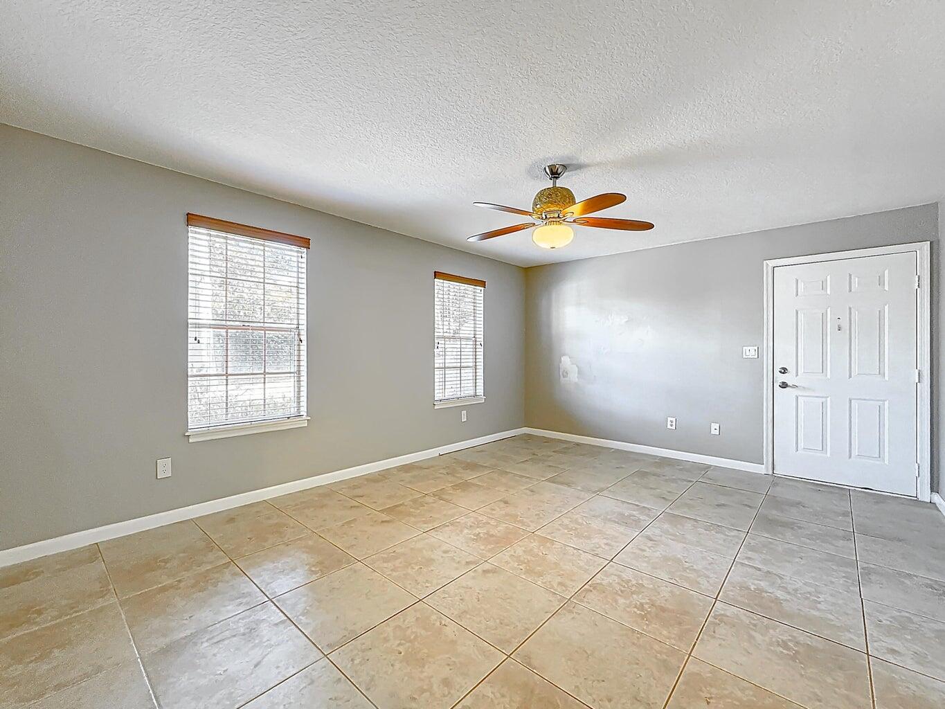 1020 Crystal Way #M Delray Beach, FL 33444