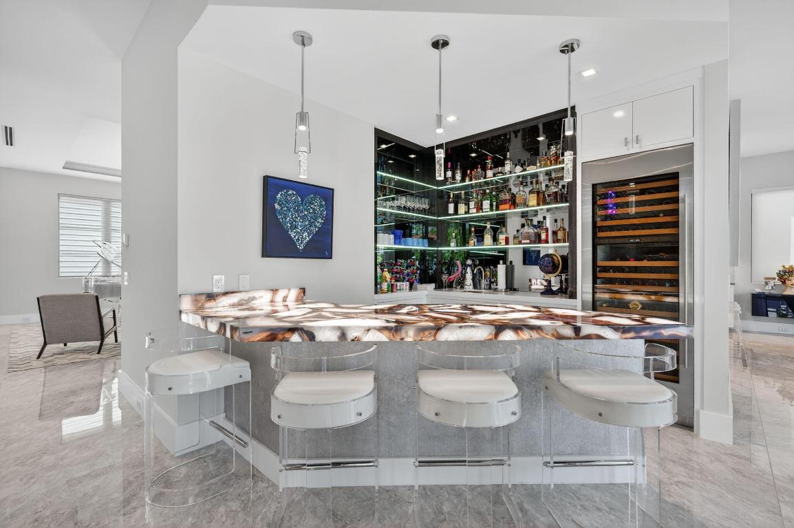 785 NE 70th Boca Raton, FL 33487