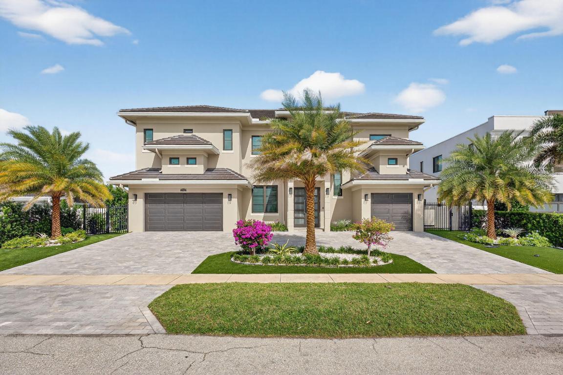 785 NE 70th Boca Raton, FL 33487