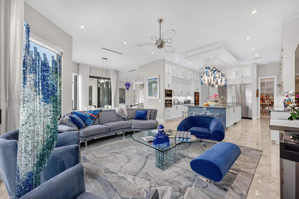 785 NE 70th Boca Raton, FL 33487