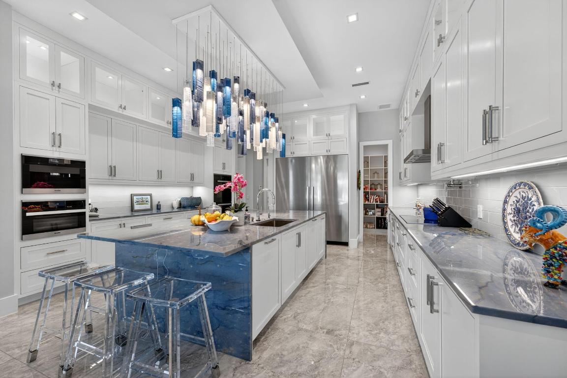 785 NE 70th Boca Raton, FL 33487