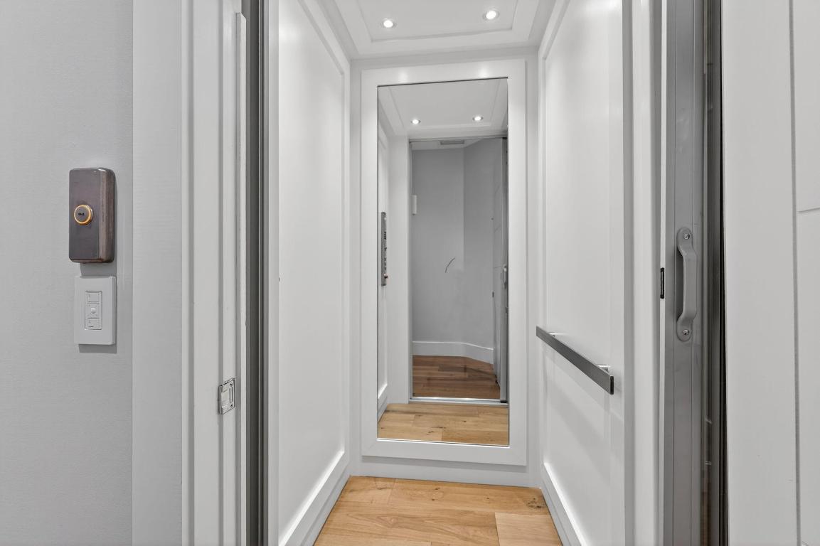 785 NE 70th Boca Raton, FL 33487