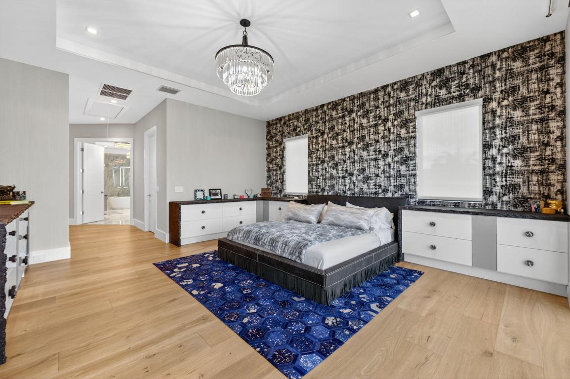 785 NE 70th Boca Raton, FL 33487