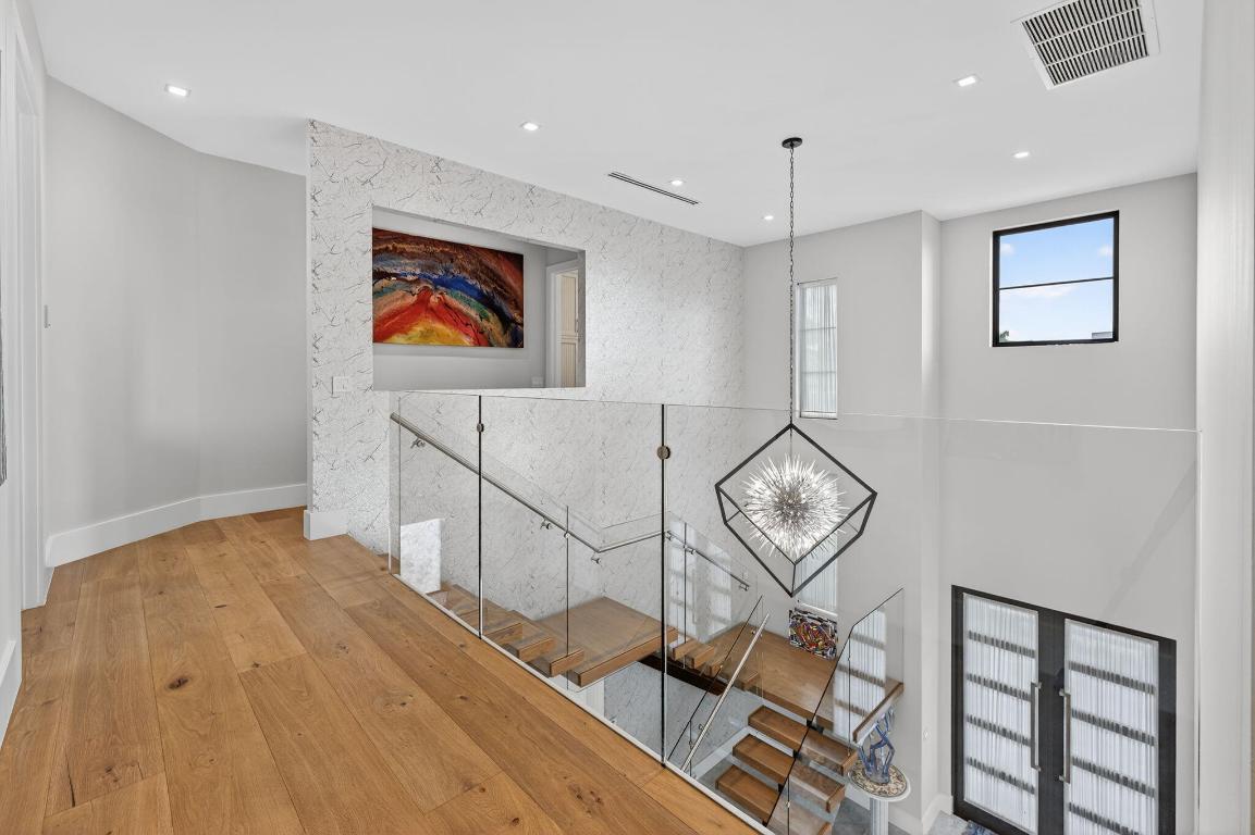 785 NE 70th Boca Raton, FL 33487